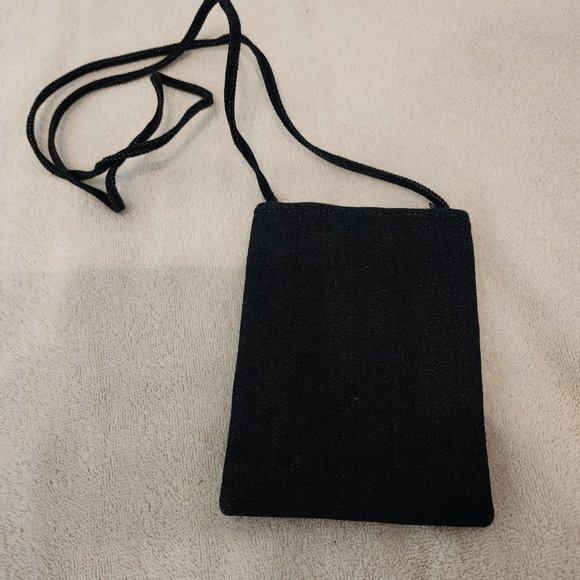 Dark blue jean child crossbody embellished flowers & small pink clutch purse - Picture 3 of 6